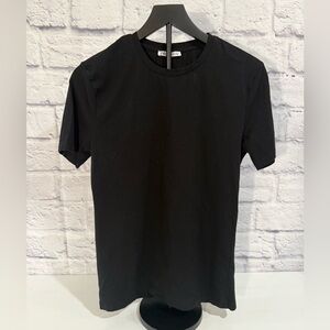 Zara Men's Short Sleeve Black Tee M (runs slim)